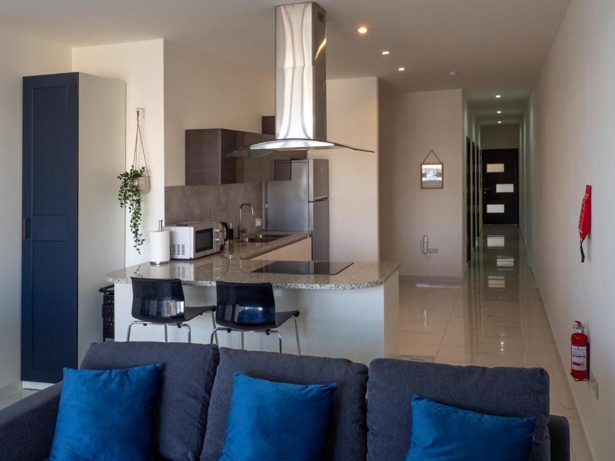 דירות Saint Julian's 6Th Floor Spinola Seaview In St Julians מראה חיצוני תמונה